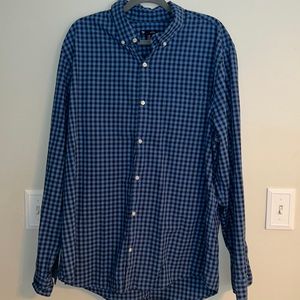Men’s Gap button down XXL tried on, never worn